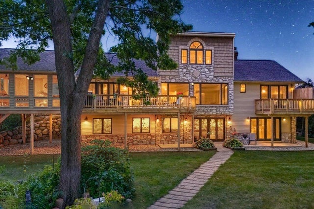 7414 Field Bay Avenue, Texas charter township