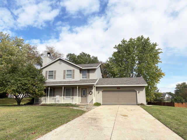 6821 Country Meadows Drive, Comstock charter township