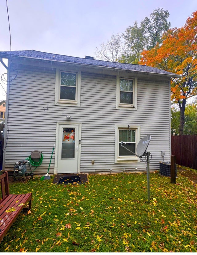 739 Egleston Avenue, Kalamazoo city