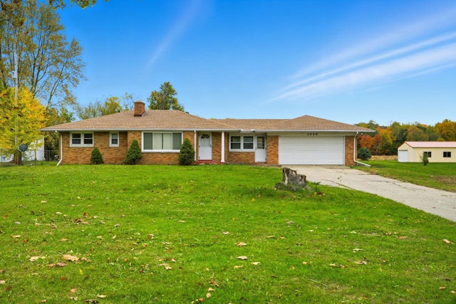 1923 M-66 Highway, Athens township