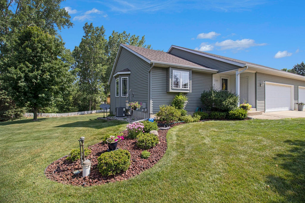 7581 Rivendell Drive Se Unit: 3, Gaines charter township