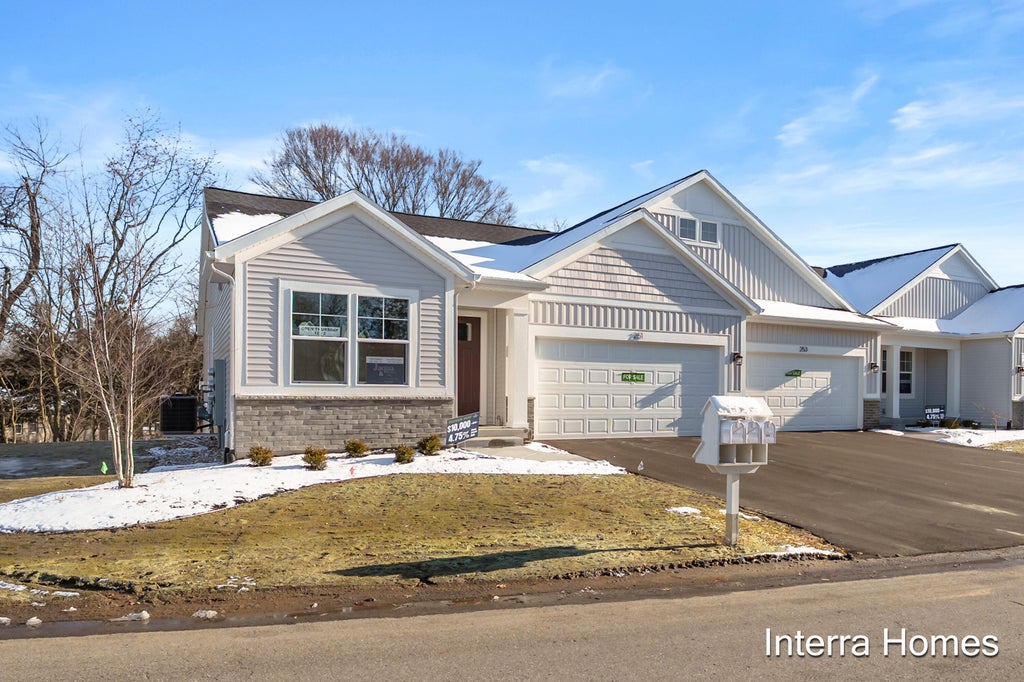 251 Hickory Valley Drive, Oshtemo charter township