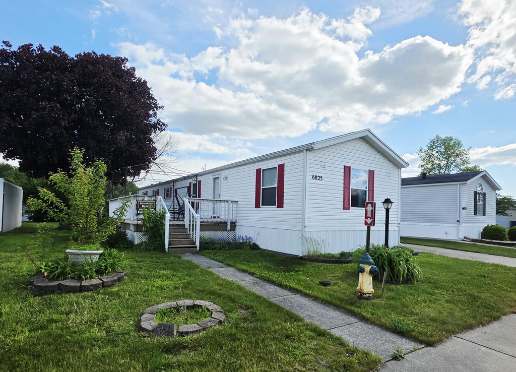 6825 Miss Ellie Court, Oshtemo charter township
