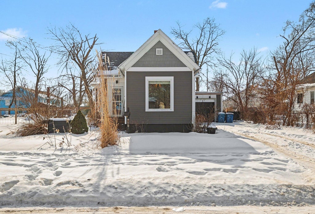 99 Winter Street, Battle Creek city