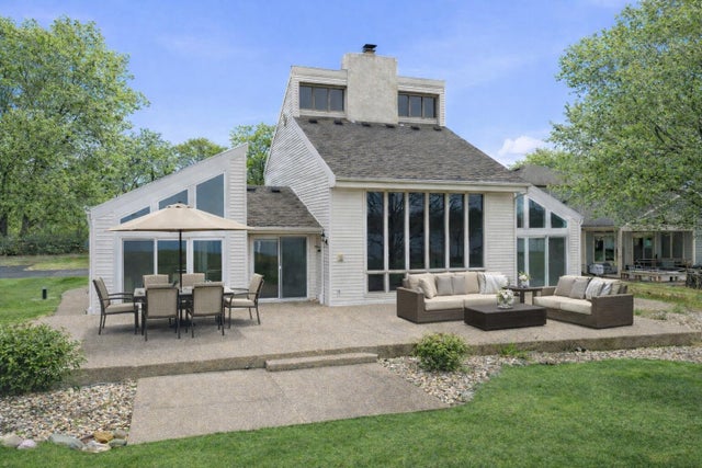 7738 N Indian Lake Drive, Pavilion township