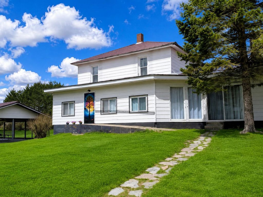 7202 21 Mile Road, Chippewa township