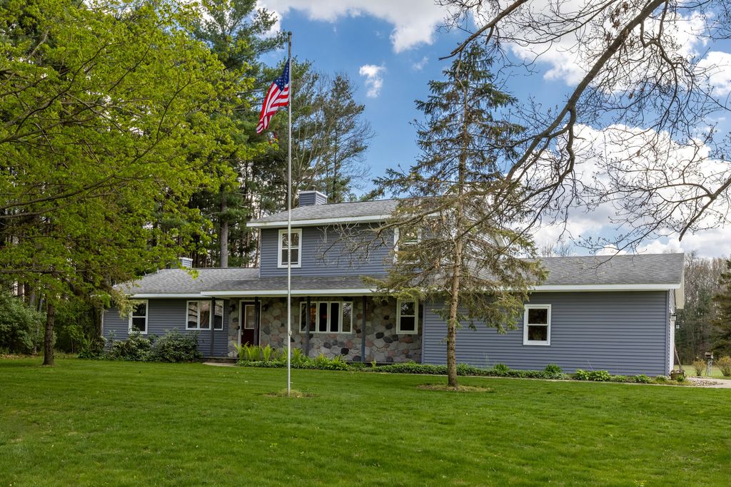26641 60th Avenue, Antwerp township