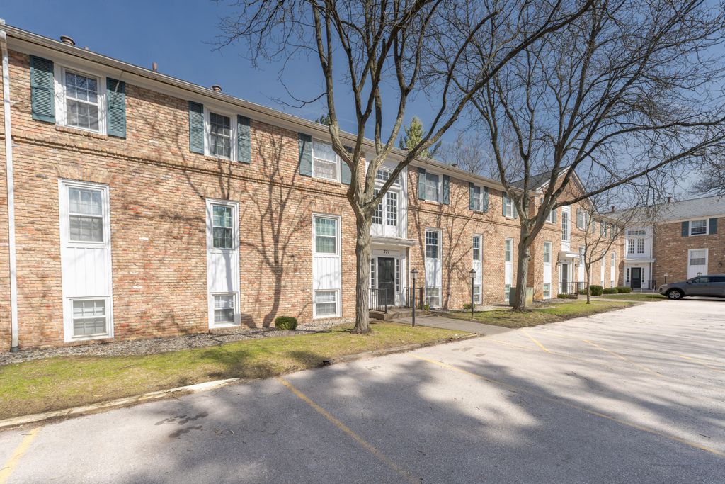 721 Whitcomb Street Unit: A, Kalamazoo