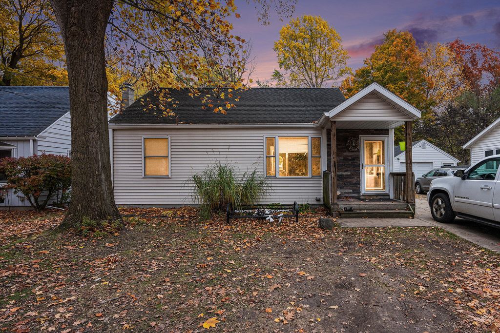 5418 Keyes Drive, Cooper charter township