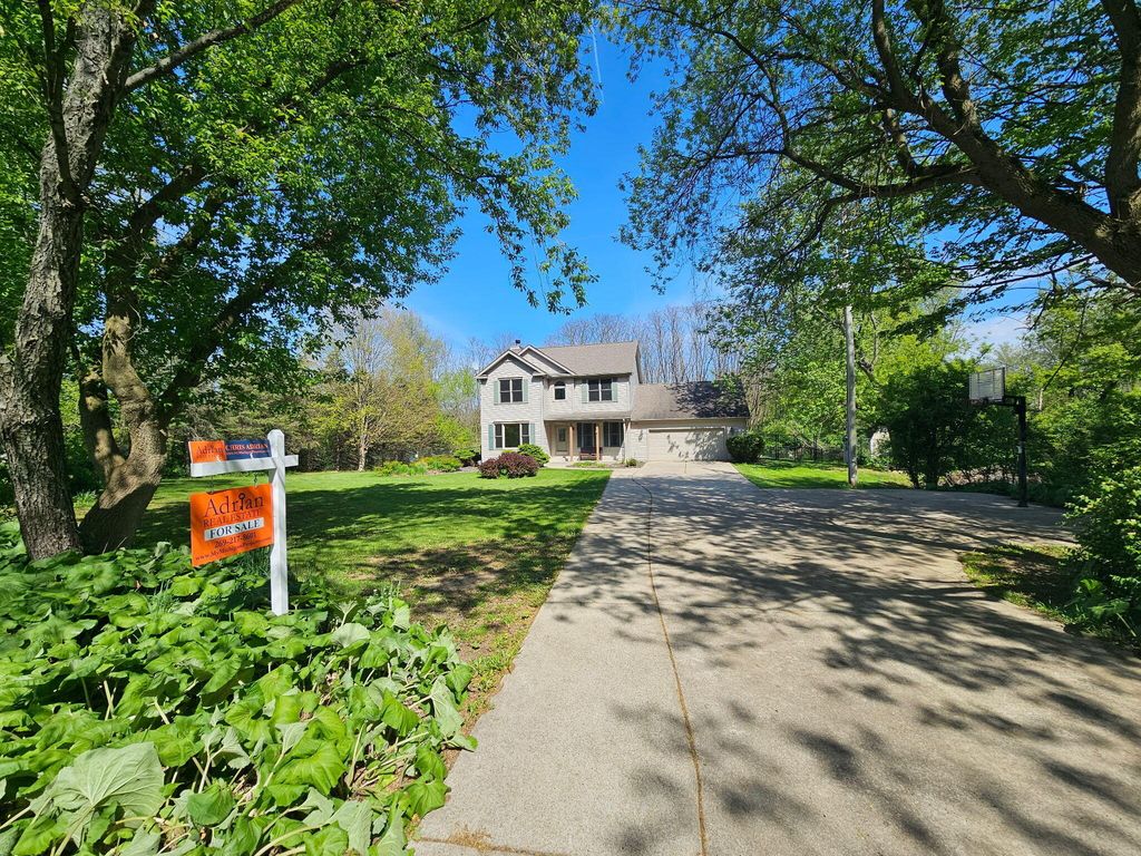 1670 N 7th Street, Oshtemo charter township