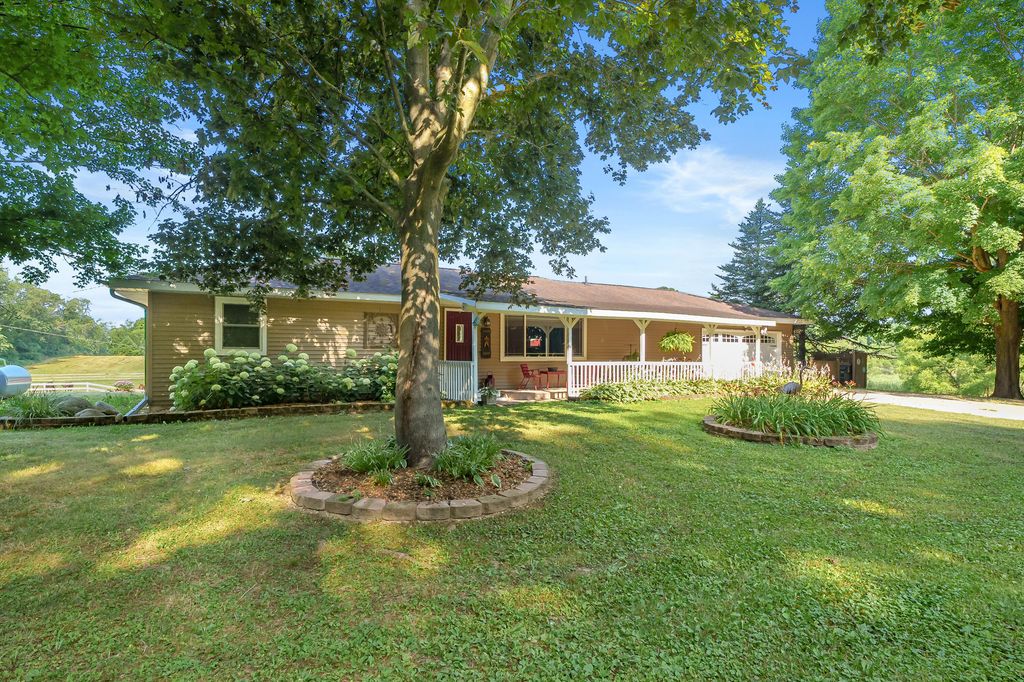 14941 S 1st Street, Prairie Ronde township
