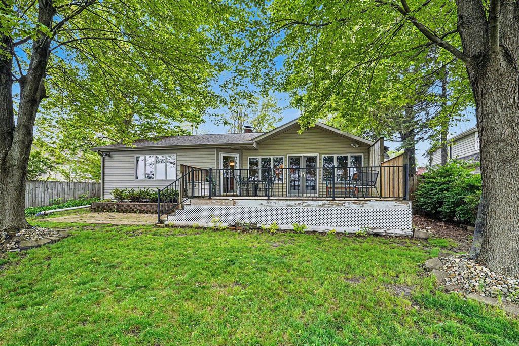 9525 Woodlawn Drive, Portage city
