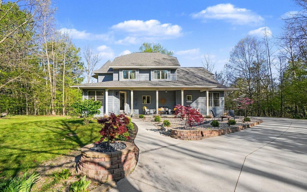14888 County Road 687, Geneva township