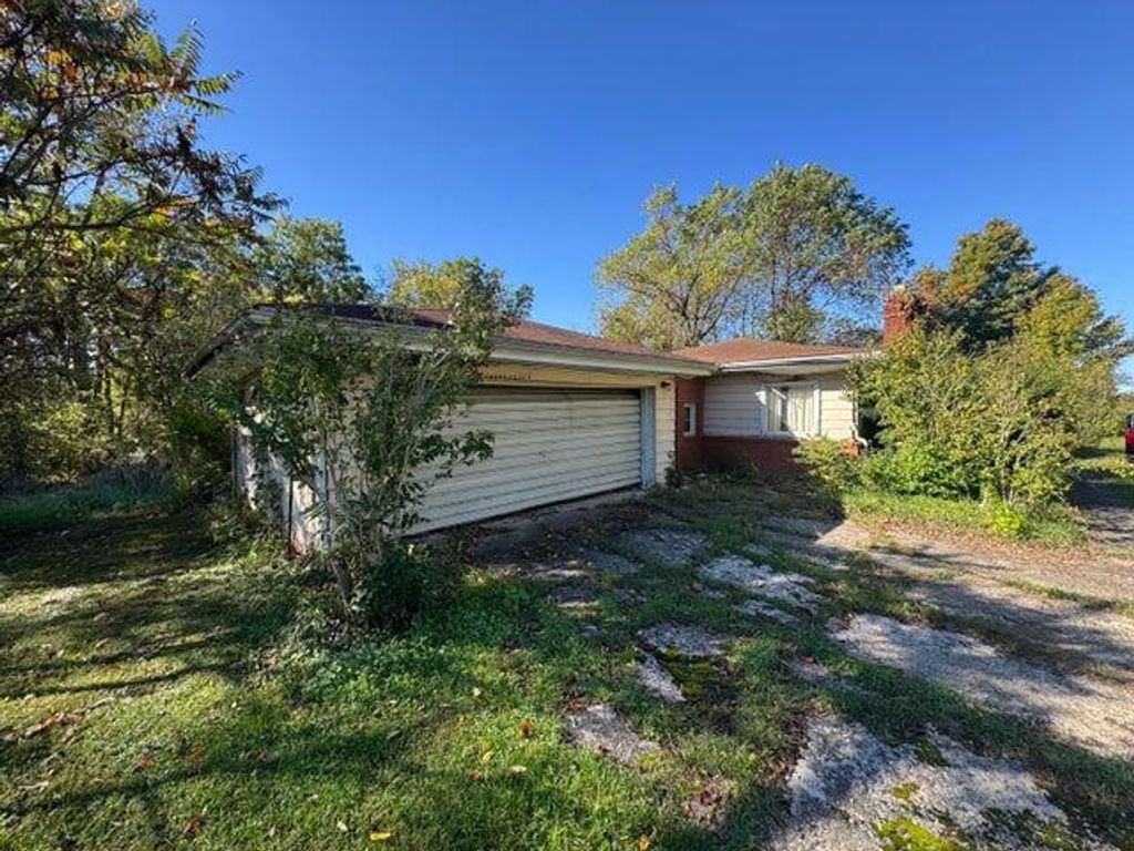 20177 Osborn Street, Calvin township
