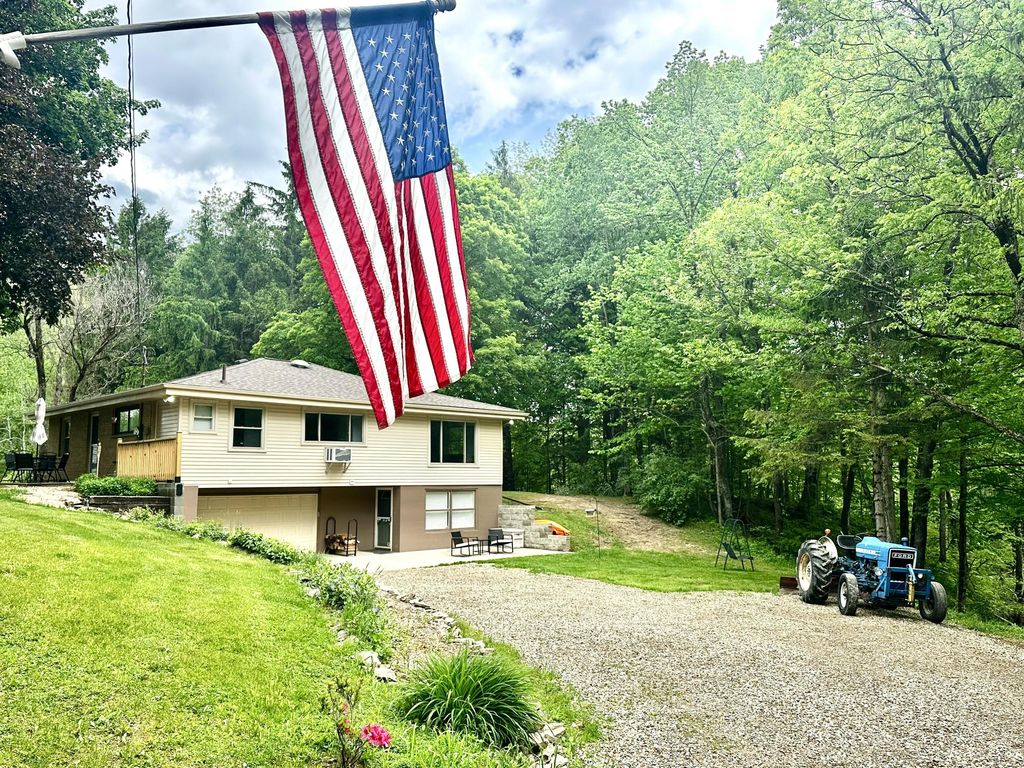 41341 Co Rd 665, Waverly township