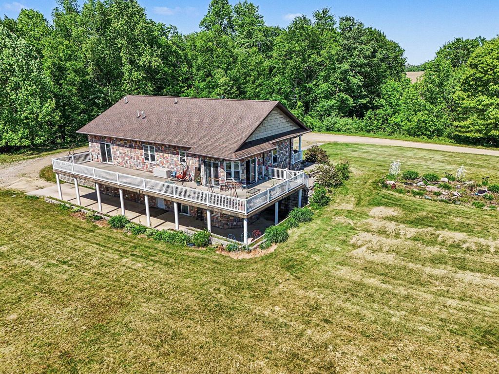 16470 E Ts Avenue, Climax township