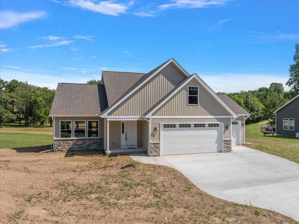237 Markus Glen Drive, Gun Plain township