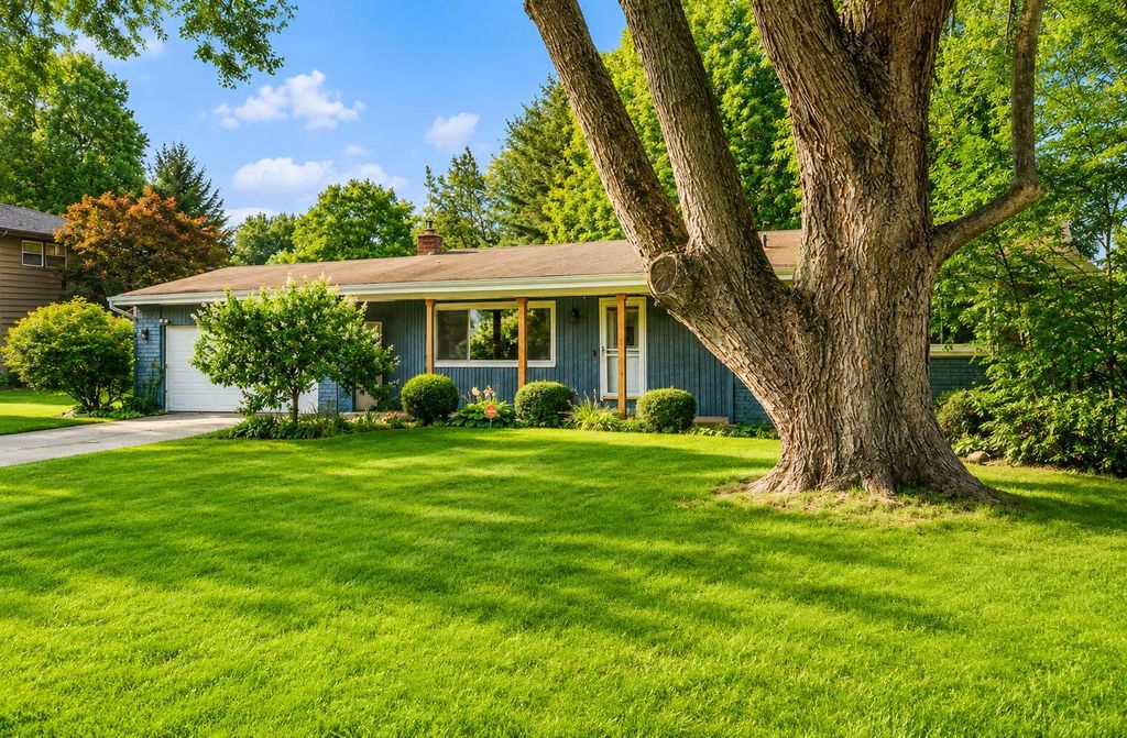 3302 Northview Drive, Kalamazoo charter township