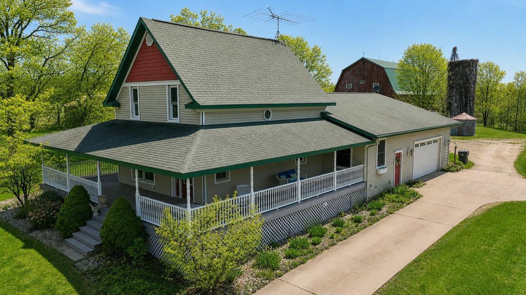 11481 Cressey Road, Prairieville township