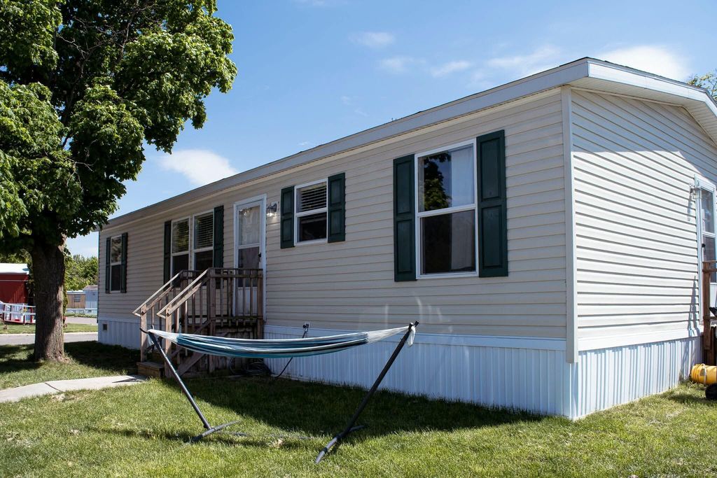 246 Center Green Meadow Street Se, Grand Rapids charter township