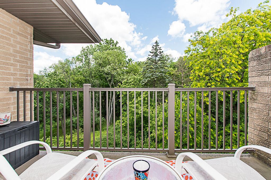 4040 Greenleaf Circle Unit: 408, Kalamazoo