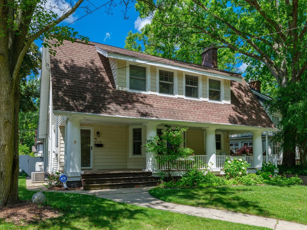 2318 Glenwood Drive, Kalamazoo city