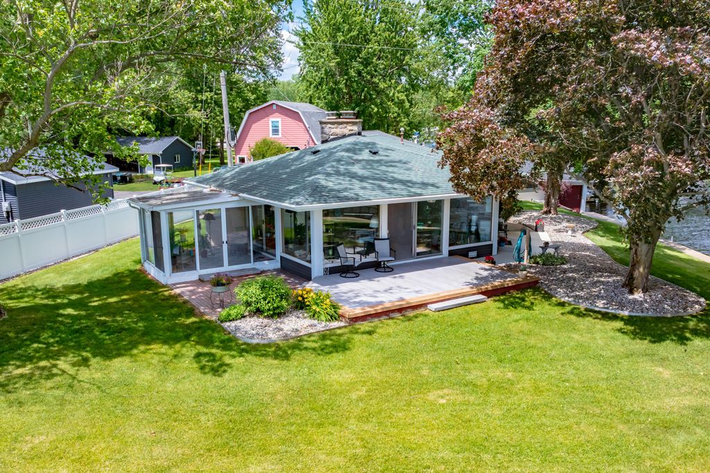 2282 Parker Drive, Yankee Springs township