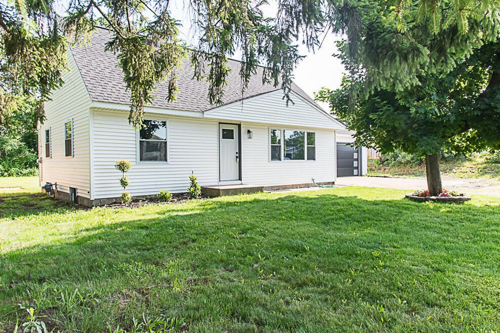 1822 W Centre Avenue, Portage city