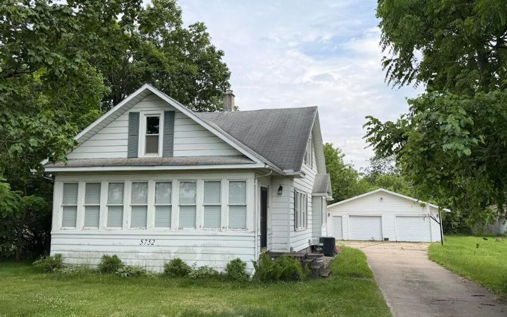 5752 E Cork Street, Comstock charter township