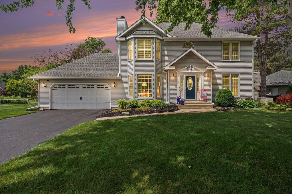 141 Rosewood Trail, Battle Creek city