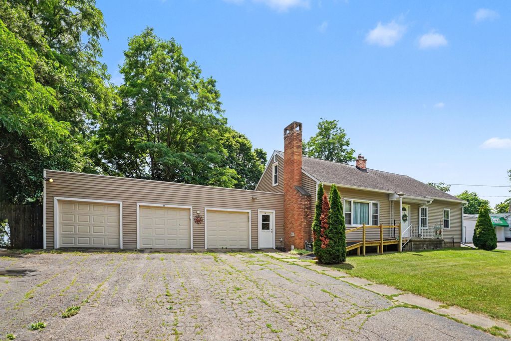 80 Griffin Court, Battle Creek city