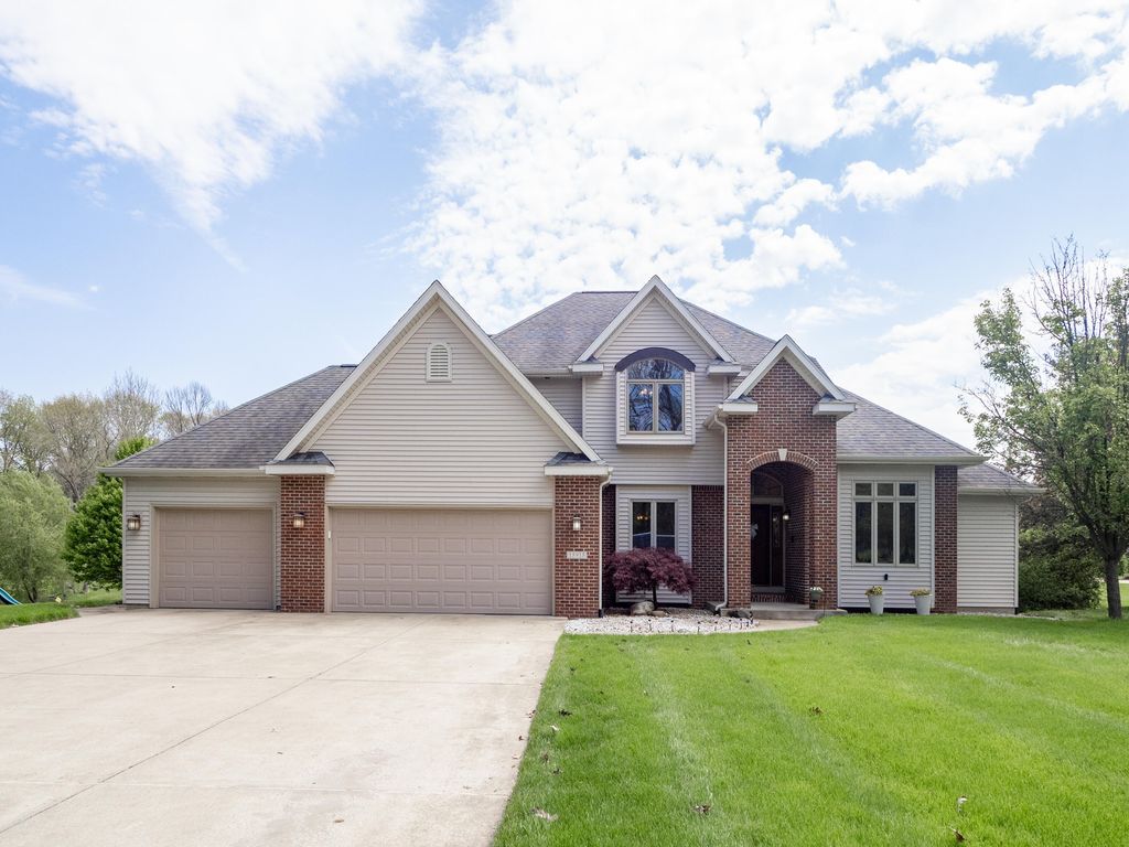15915 Indian Valley Street, Prairie Ronde township
