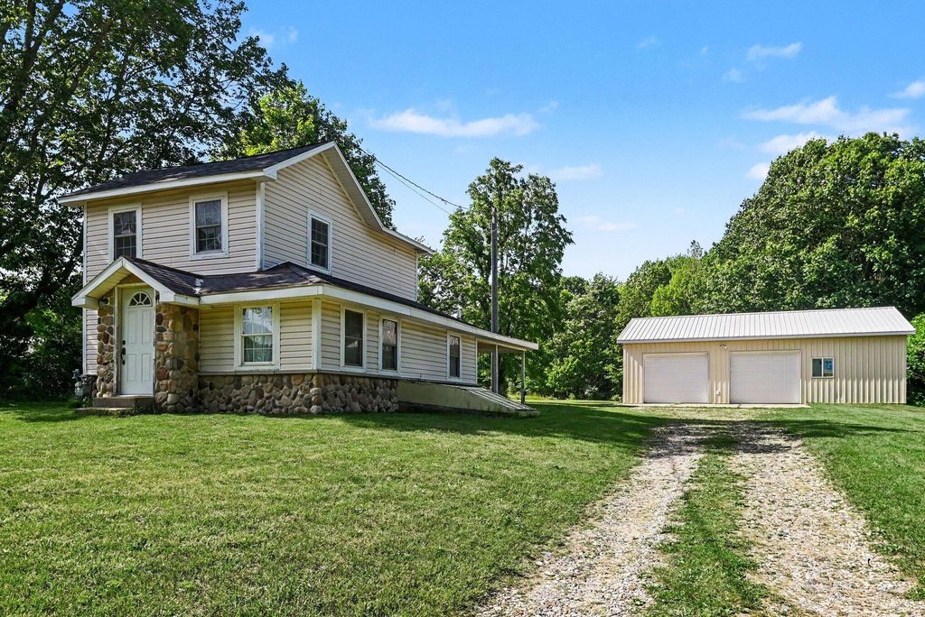 7263 Baseline Road, Casco township