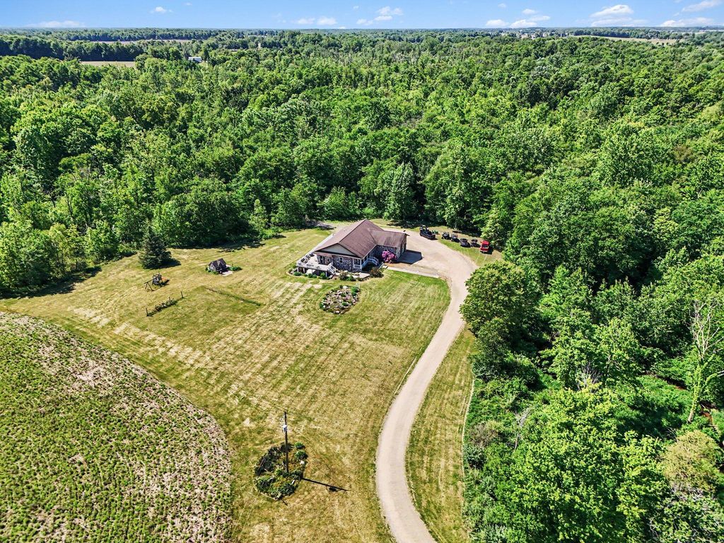 16470 E Ts Avenue, Climax township