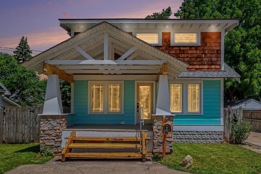 1227 E Cork Street, Kalamazoo city