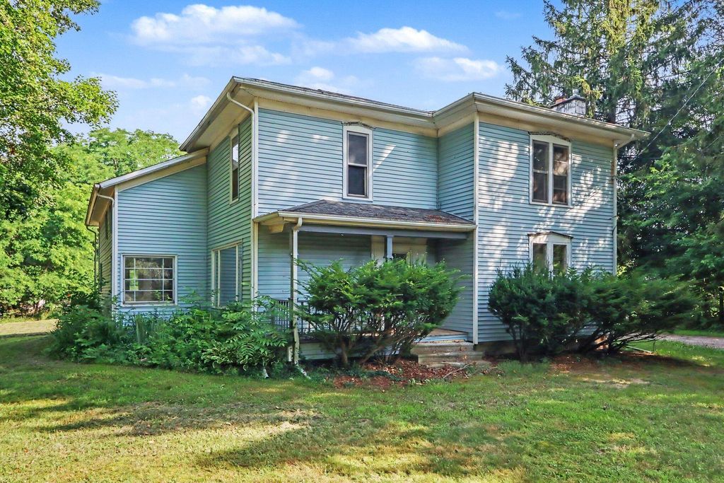 12671 Fort Custer Drive, Charleston township