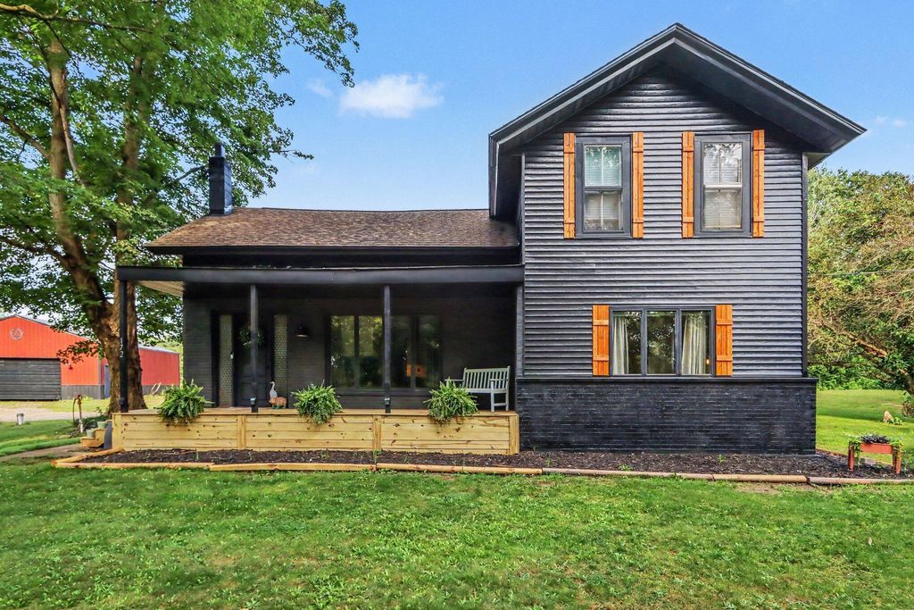 172 26th Street, Trowbridge township
