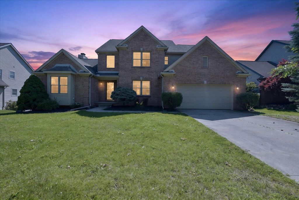 1041 Bicentennial Parkway, Pittsfield charter township