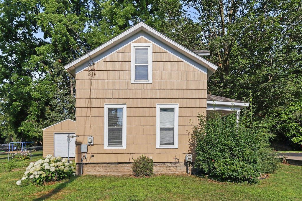 121 N Main Street, Climax village
