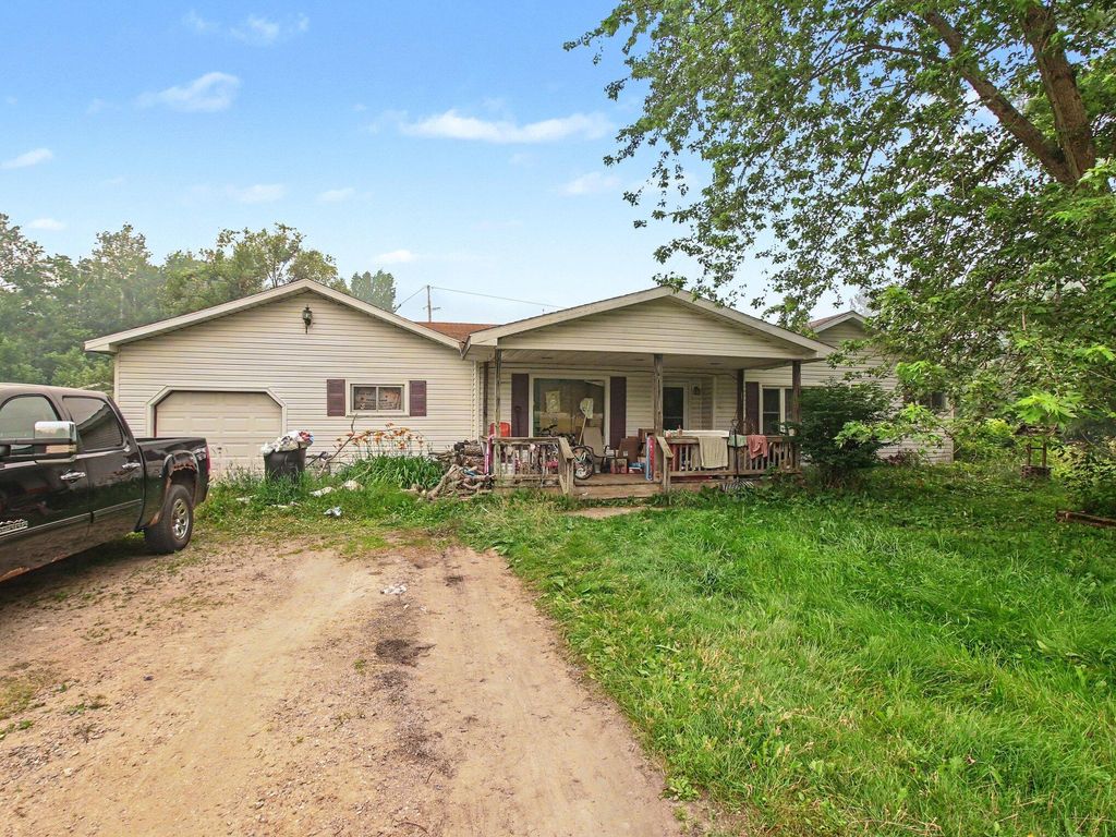 1491 Lake Winyah Road, Alpena city