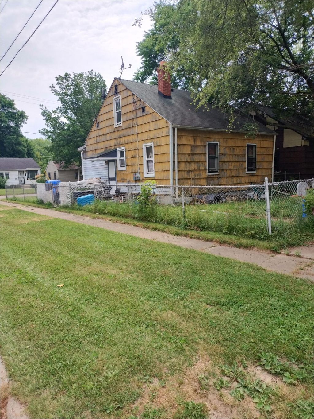 3621 Winona Street, Flint city