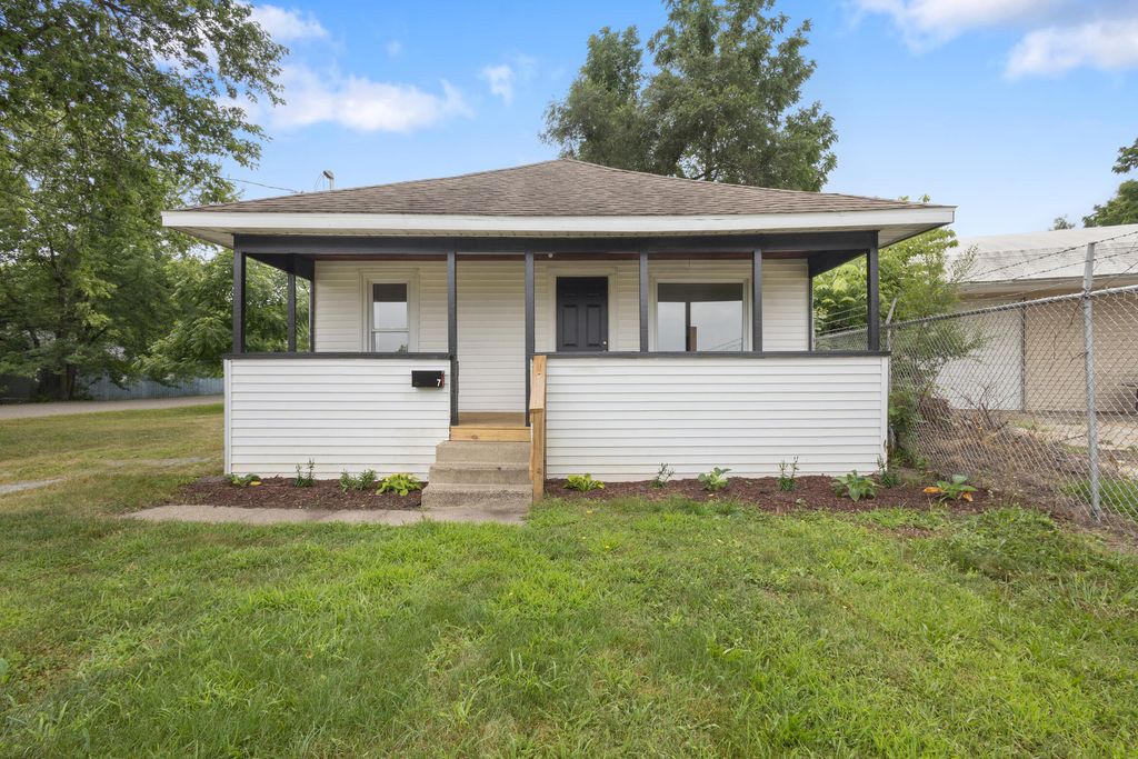 7 Avenue B, Springfield city