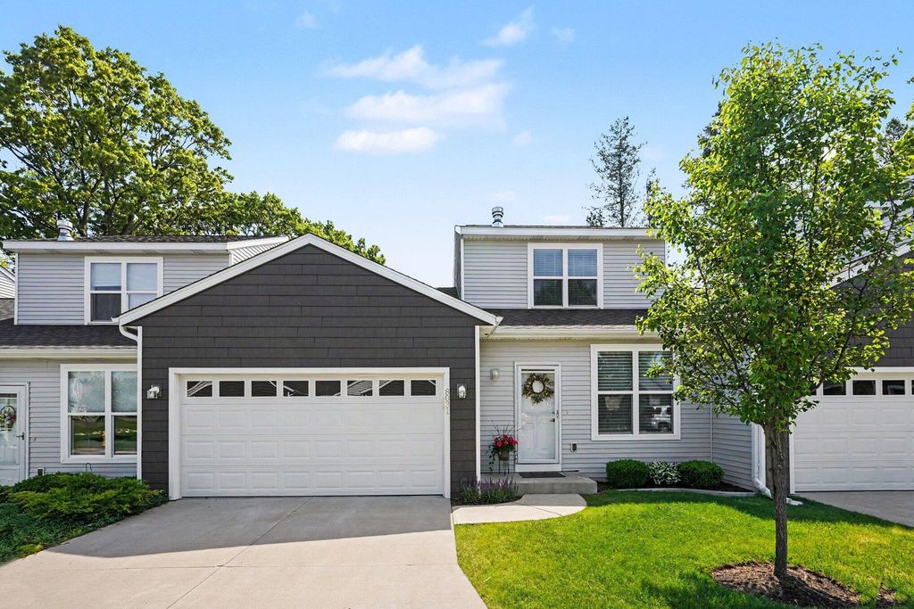 8031 Sielle Path, Portage city