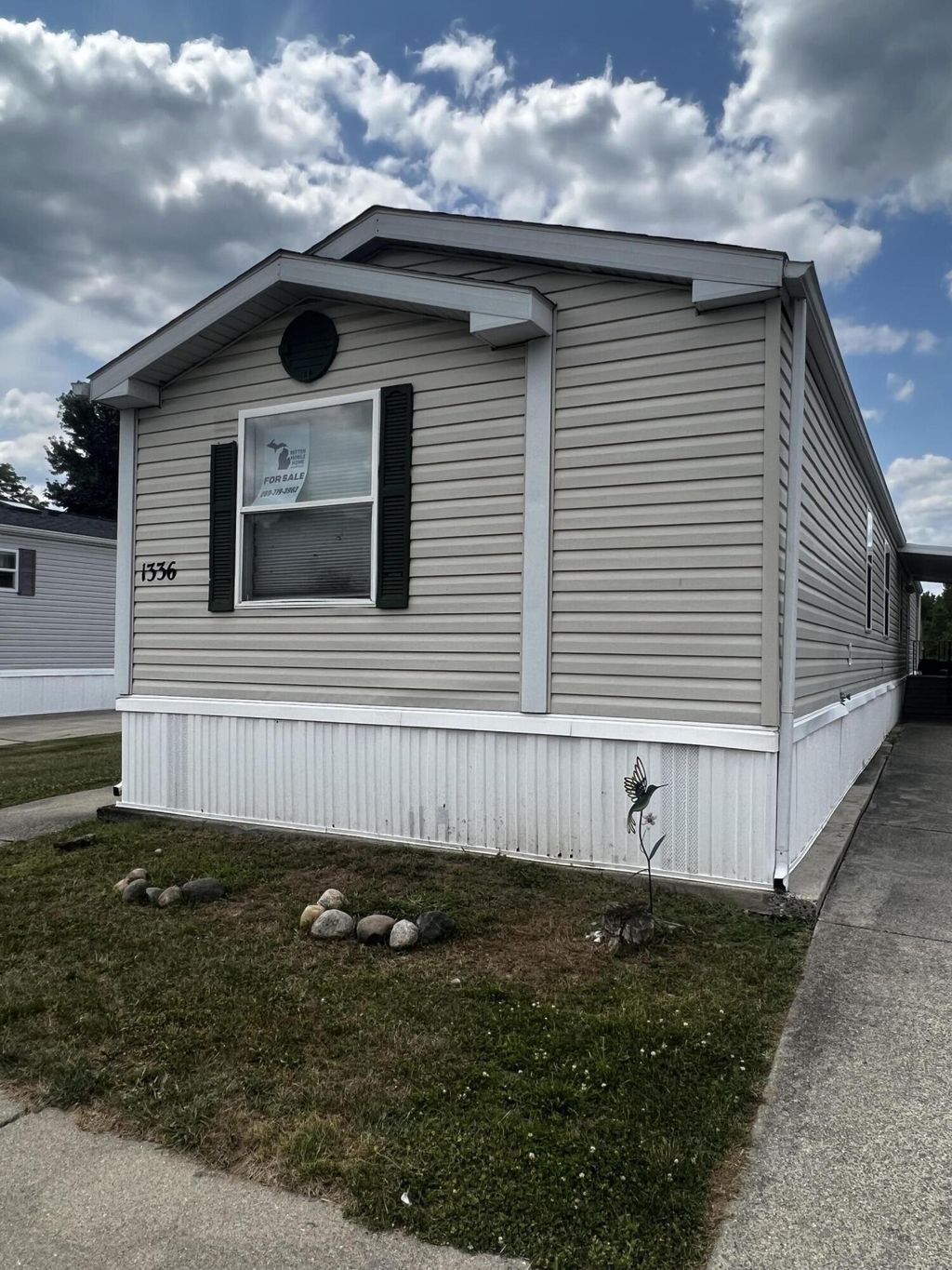 1336 John Ross Drive, Kalamazoo charter township