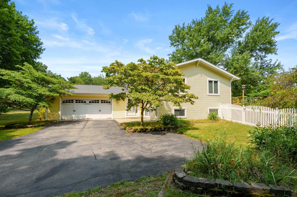 5370 N 24th Street, Richland township