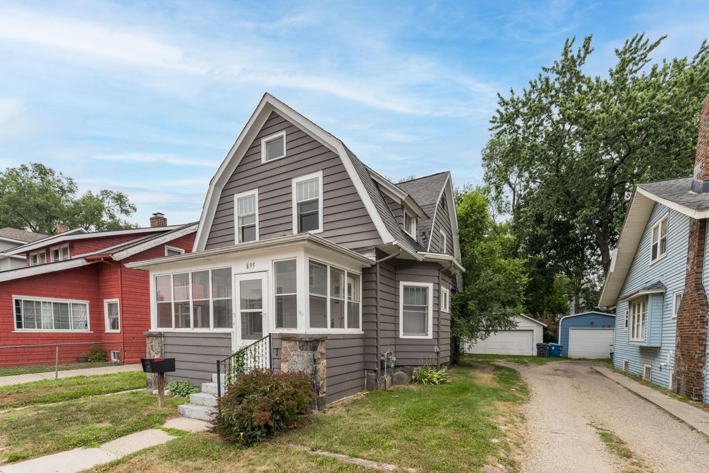 835 Lay Boulevard, Kalamazoo city