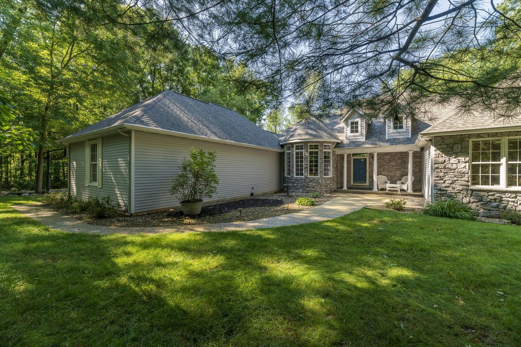 9600 Andes Avenue, Texas charter township