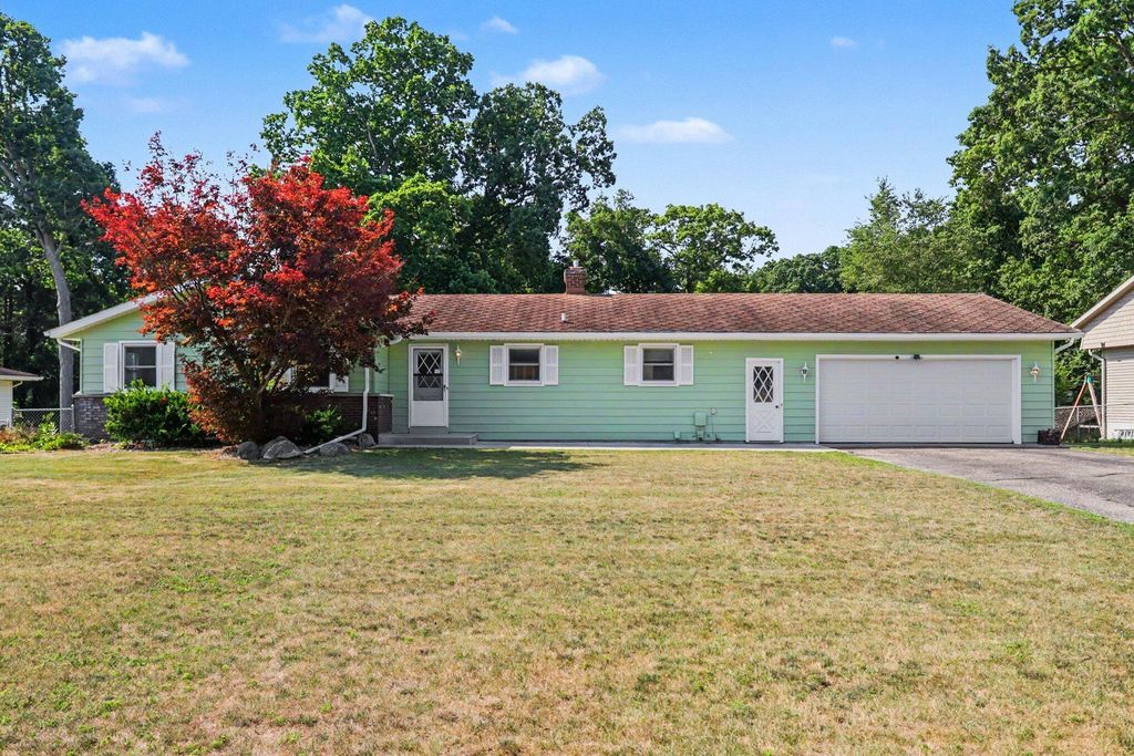 6480 Ormada Drive, Comstock charter township
