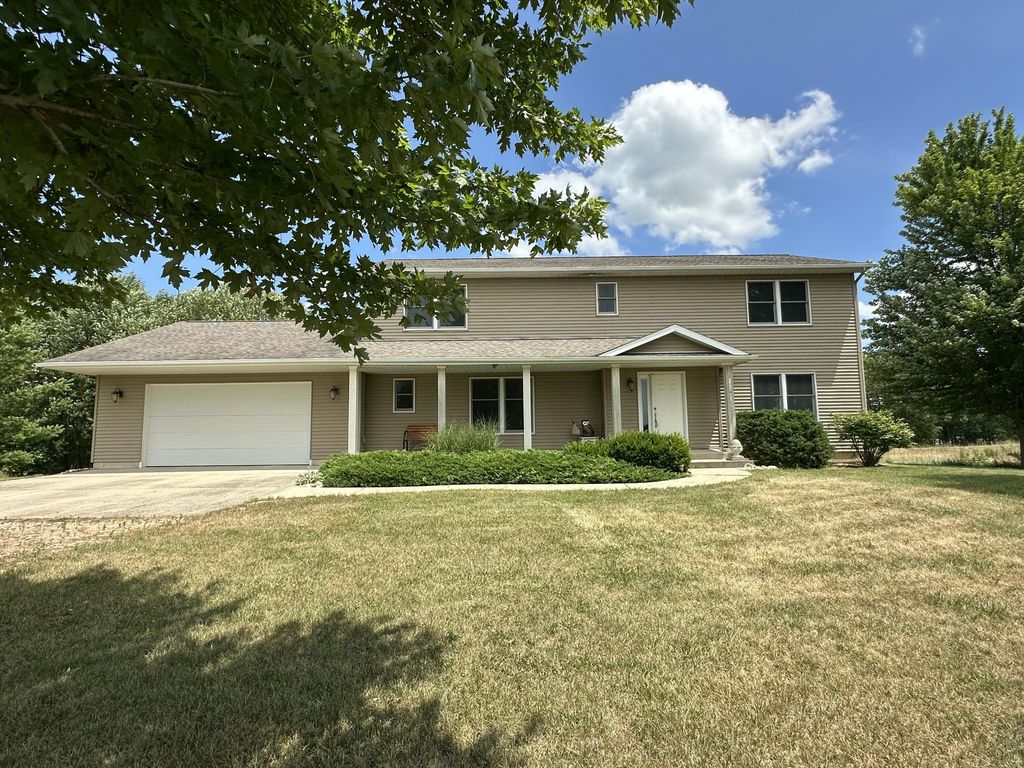 67025 46th Avenue, Bangor township