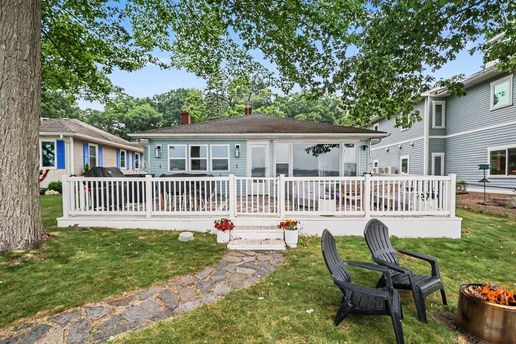 1028 Forest Drive, Portage city